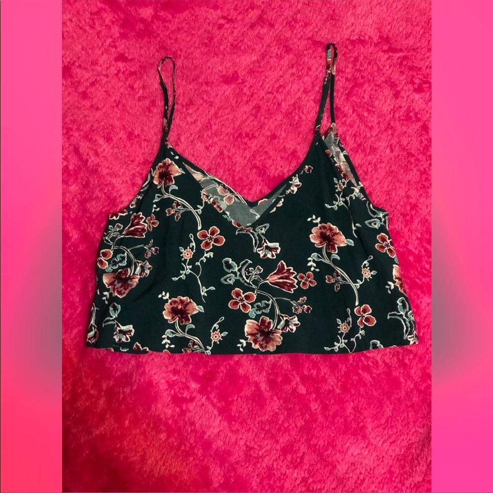 Never worn Forever 21 crop top